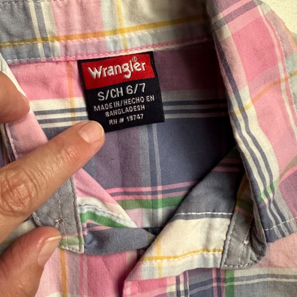 Wrangler Kid's Unisex Gingham Button Down Shirt Size S/CH 6/7 - Picture 6 of 6